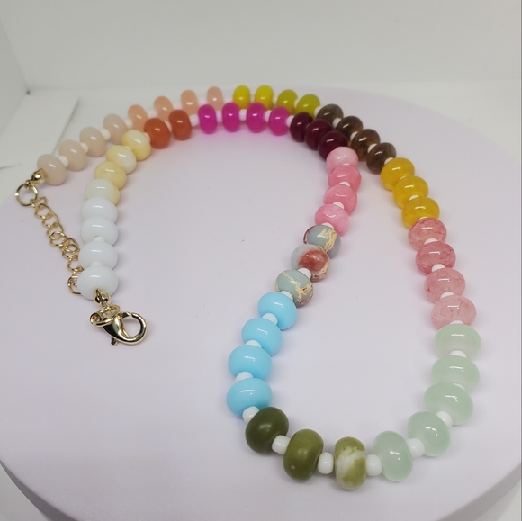 NEW! Anthropologie Rainbow Multicolor Beaded Stones Gold Plated Necklace - Picture 7 of 7